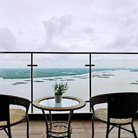 조호르 바루 Superb Seaview Royal Strand Danga Bay Country Garden 아파트 외부 사진